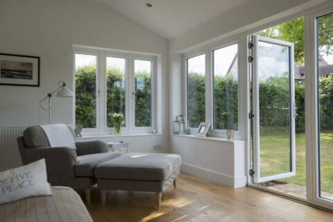 Garden Room Fitter <small>in Hampshire, Berkshire, Surrey, Dorset & West Sussex</small>