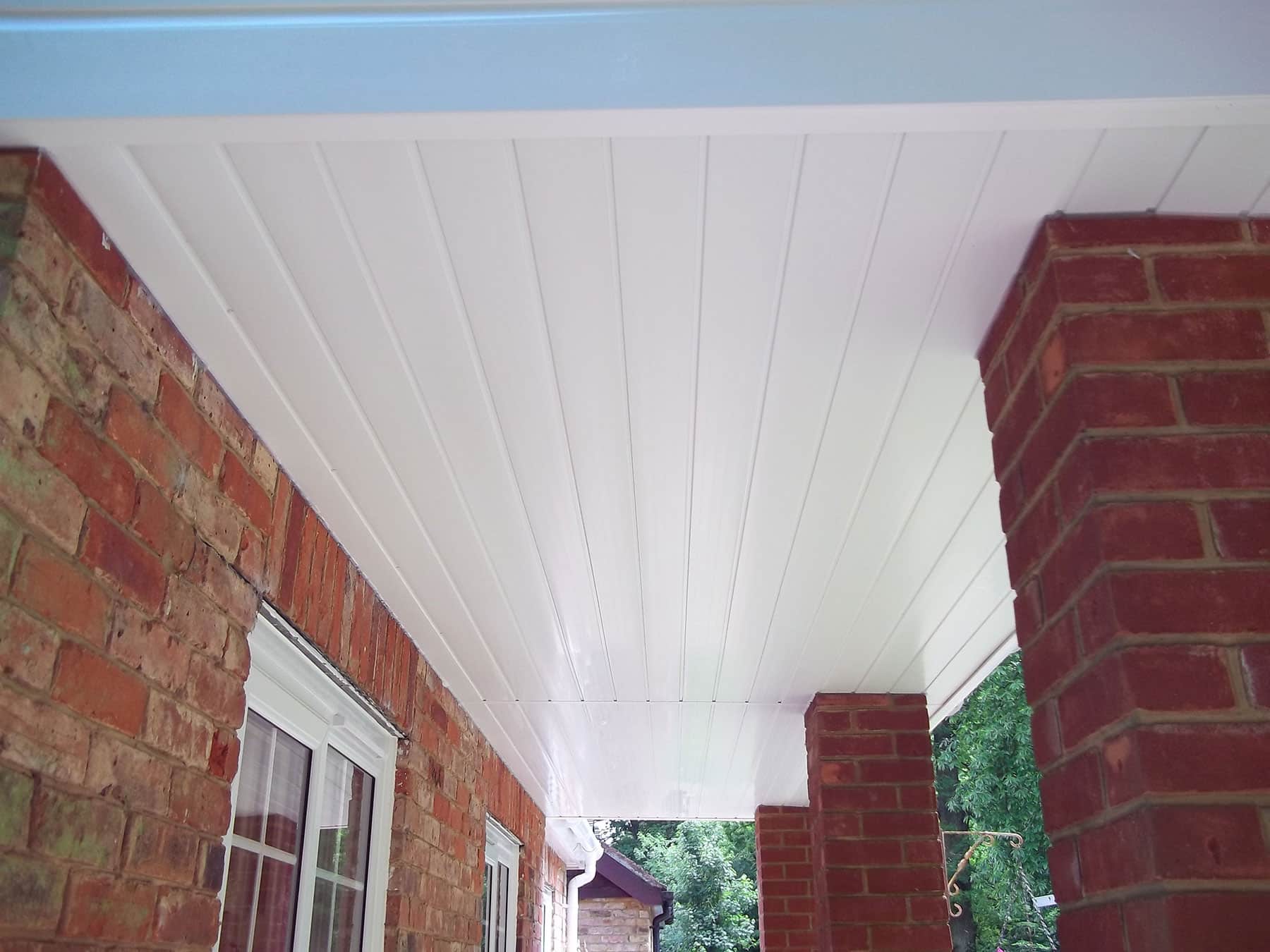Soffits, Fascias & Guttering<small>in Hampshire, Berkshire, Surrey, Dorset & West Sussex</small>