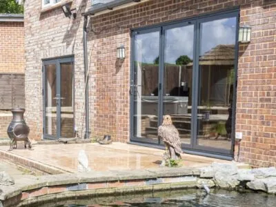 Best-Bifold-Door-Installer-Near-Me-400×300-1