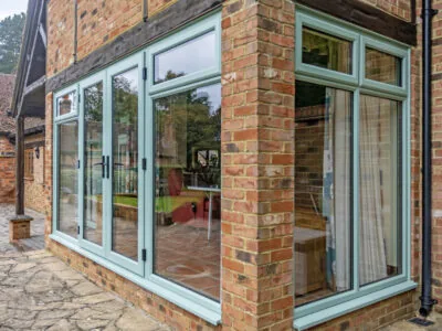 Brackenwood-Door-Fitters-10-400×300-1